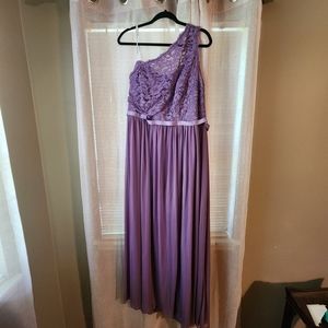 Wisteria One-Shoulder Bridesmaid dress